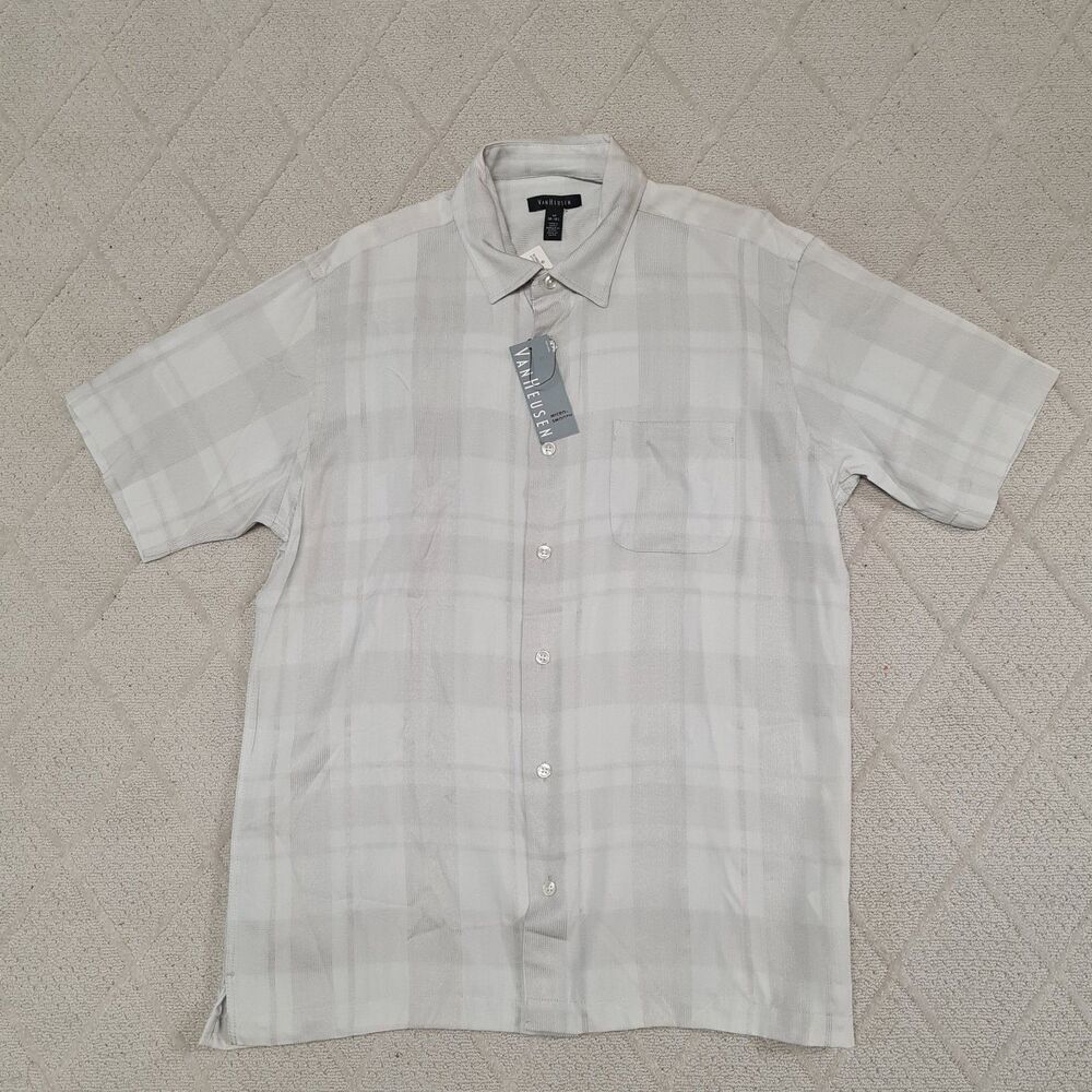 Van Heusen Plaid Shirt Mens MEDIUM 15 / 15 1/2 Button Up Casual Travel Summer